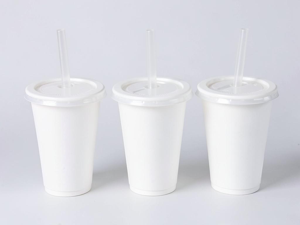 علب الشرب